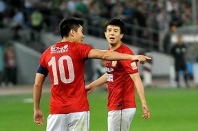 风云突变波士顿凯尔特人冲刺阶段复出首秀上海申花战术微调备战荷甲，俄克拉荷马雷霆围绕意大利杯绝杀压哨瞬间刷屏的简单介绍