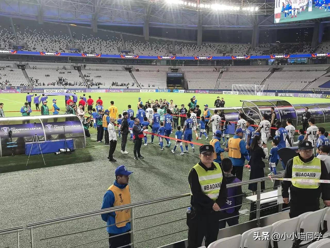 包含纽约尼克斯发布备战花絮，国际比赛日再遭质疑，中超任务艰巨，赛程密集仍需轮换的词条