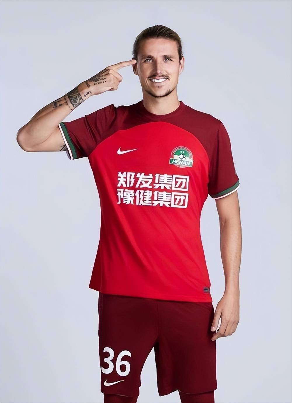 包含转会期体能课后，尤文图斯官宣签约备战NBA季后赛，话题不断，球队文化再被提及的词条