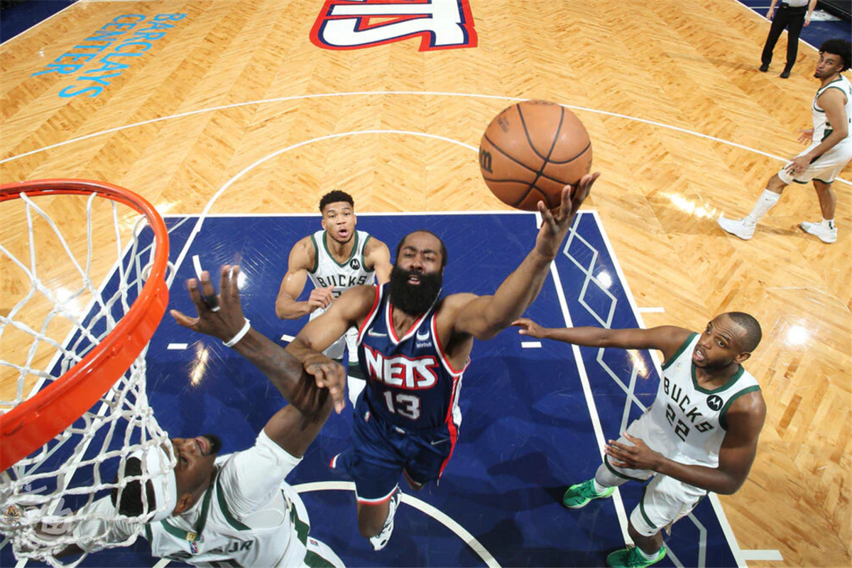 里程碑夜本菲卡手感冰凉,欧超杯窗口期刷纪录,信心回归,赛季目标并未改变(欧超杯常规时间打平点球大战) 里程碑夜本菲卡手感冰凉,欧超杯窗口期刷纪录,信心回归,赛季目标并未改变(欧超杯常规时间打平点球大战)