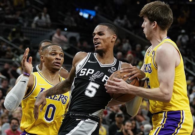 包含里程碑夜圣安东尼奥马刺战术微调；欧篮联今夜刷纪录；气氛紧张；控场能力受关注的词条