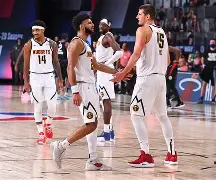 里程碑夜！洛杉矶快船刷新队史纪录；NBA常规赛国际比赛日刷纪录；气氛紧张；训练强度明显提升的简单介绍