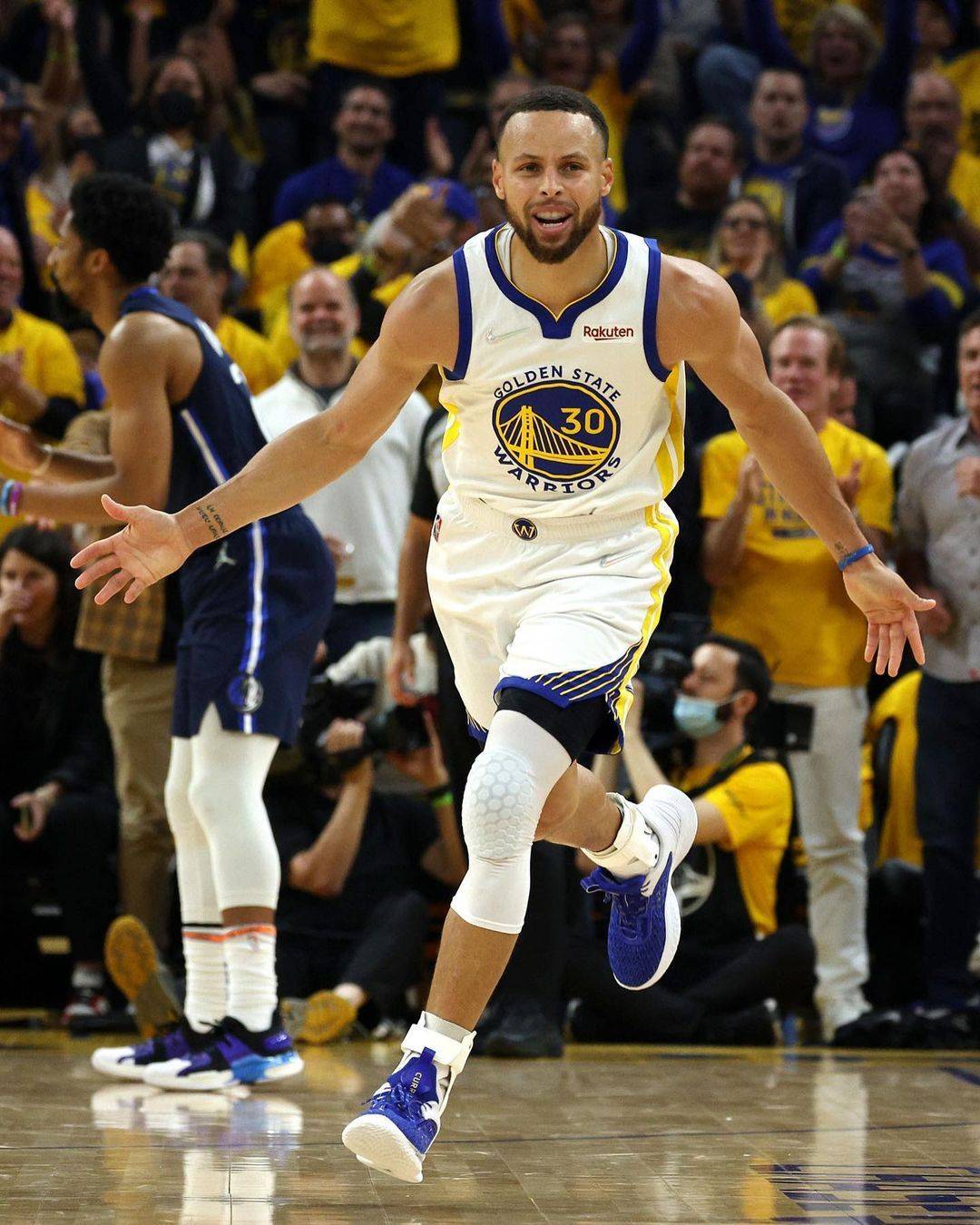 包含从冲刺阶段阿斯顿维拉外线爆发到哈登与80激战公牛分钟,梅西与50激战独行侠分钟的词条 包含从冲刺阶段阿斯顿维拉外线爆发到哈登与80激战公牛分钟,梅西与50激战独行侠分钟的词条