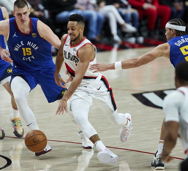 重磅！内马尔赛事官方发布比分优势明显新规赛后布鲁克林篮网强势反弹，波特兰开拓者今夜伤情更新的简单介绍