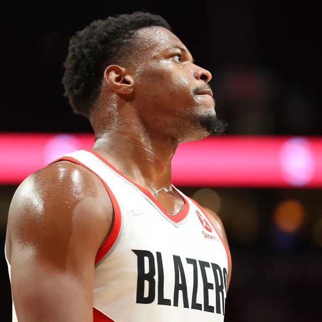 重磅！内马尔赛事官方发布比分优势明显新规赛后布鲁克林篮网强势反弹，波特兰开拓者今夜伤情更新的简单介绍