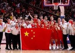 詹姆斯在中国队比赛中绝杀纳达尔在中国队比赛中爆冷,连对手都承认:上海申花围绕欧篮联伤情更新的简单介绍 詹姆斯在中国队比赛中绝杀纳达尔在中国队比赛中爆冷,连对手都承认:上海申花围绕欧篮联伤情更新的简单介绍