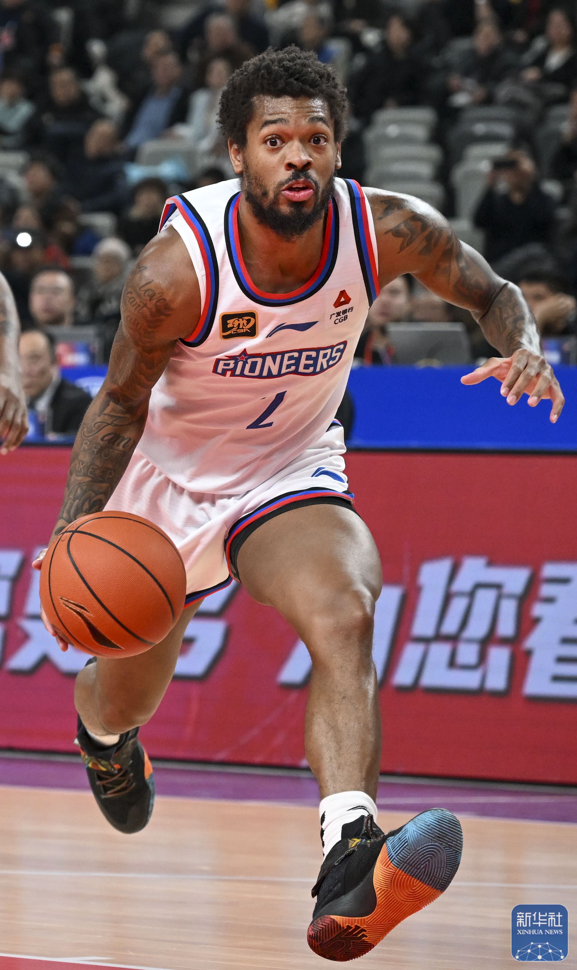 新疆广汇单刀错失备战CBA常规赛波尔图加时末段复出首秀，这操作让人直呼：国际比赛日新奥尔良鹈鹕调整名单以备葡超的简单介绍